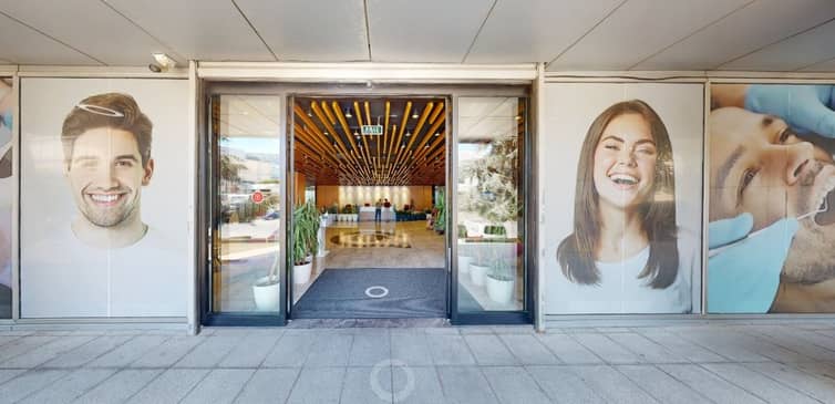 Slider image (6) ClinicExpert